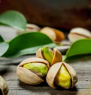 قیمت خلال پسته ایرانی + خرید باور نکردنی